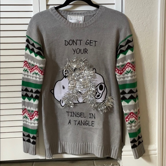 Ugly Sweater - Picture 1 of 2
